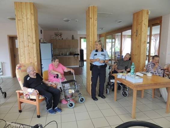 Přednáška "Bezpečí pro seniory" - Dům seniorů Kdyně
