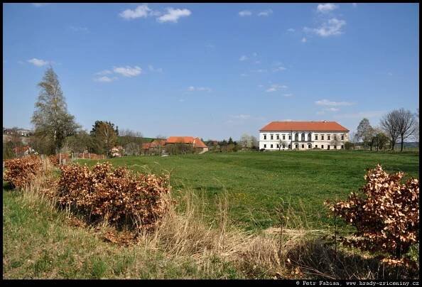 Svinná – fotografie / hrady-zriceniny.cz