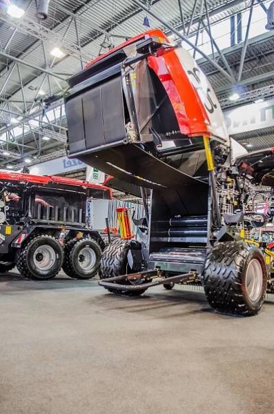 Nejstarší tuzemský prodejce zemědělské techniky na výstavě Techagro 2020 | AGROZET - náhradní díly, zemědělské stroje a