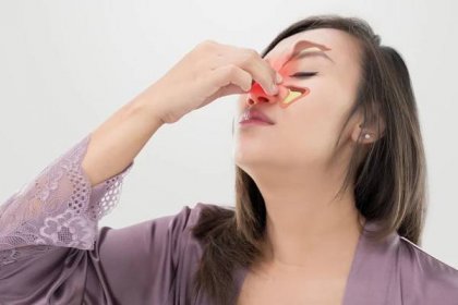 Ucpaný nos a zaléhání v uších neznamenají jen rýmu nebo nosní polypy