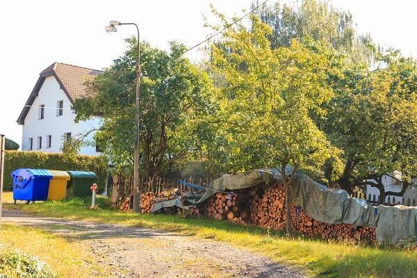 Soubor:Rváčov u Lomnice nad Popelkou - čp. 11.jpg