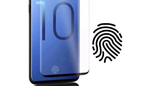 Jak to bude s ochrannými skly a fóliemi na Galaxy S10? Největší obavy byly vyvráceny