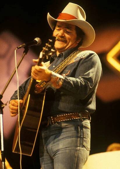 Country Singer Ed Bruce Who Co-Wrote 'Mammas Don't Let Your Babies Grow Up to Be Cowboys' Dies at 81