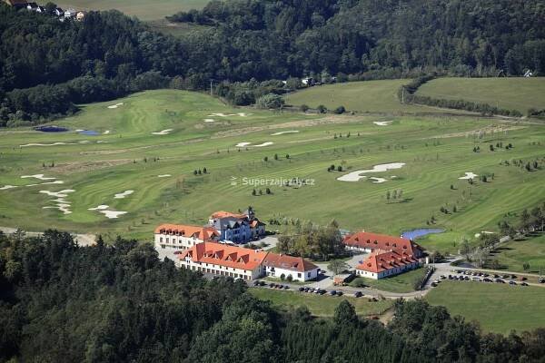 DAROVANSKÝ DVŮR WELLNESS & GOLF HOTEL - Česká Republika - Plzeňsko | Superzajezdy.cz