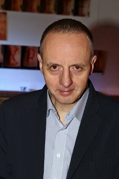 Marek Adamíra, syn herce Jiřího Adamíry, vystudoval medicínu a stal se z něj uznávaný lékař, specializací kardiochirurg. 