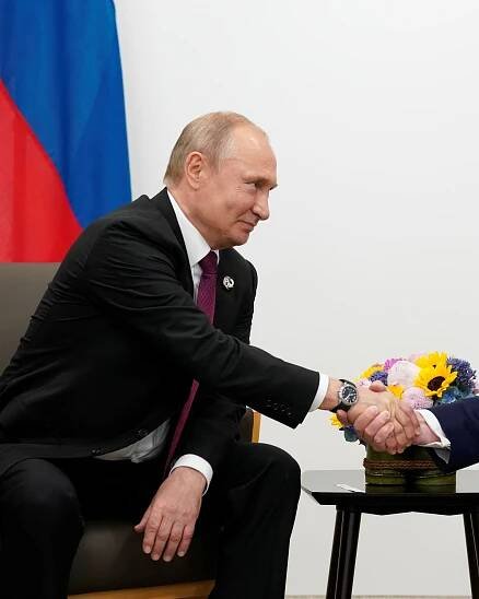 After Trump request, Putin says he will let Ukraine troops in Kursk live if they surrender