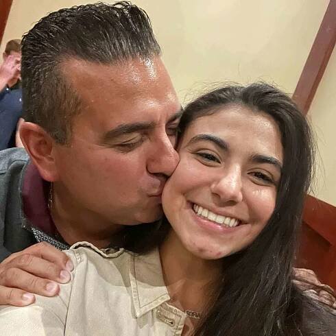buddy valastro. https://www.instagram.com/p/CUh7GPPLfb8/