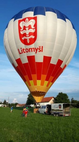 Náš balón s lilií - Balony Litomysl
