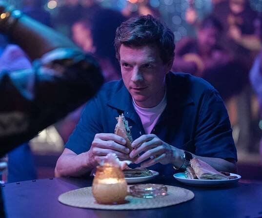Patrick Gibson as Dexter Morgan in Dexter: Original Sin, episode 2, season 1, streaming on Paramount+, 2024. 