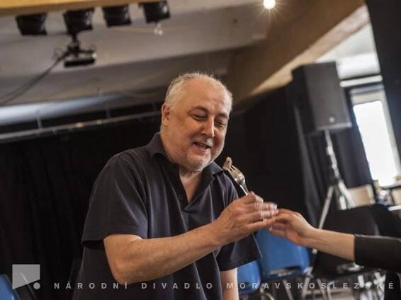 Jan Fišar - životopis | Národní divadlo moravskoslezské