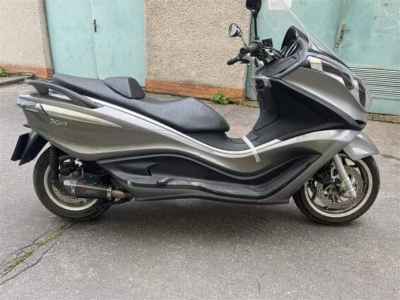 Piaggio X10 125 na prodej