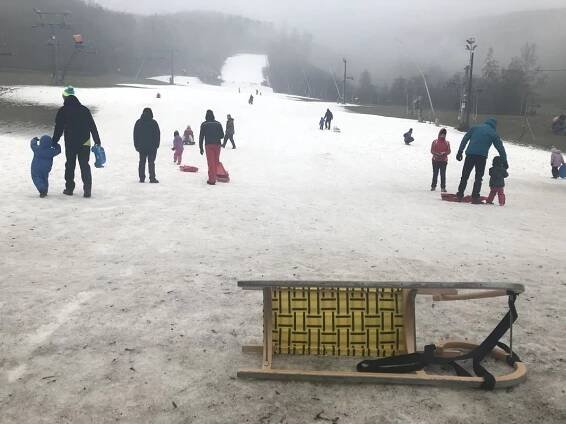 Lyžovačka u Olomouce začíná, v Hrubce spustí první vlek. Jak moc zdražili?