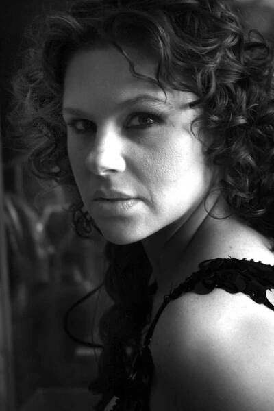 Mónika Sánchez - Telenovely.net ... vše o telenovelách na jednom místě