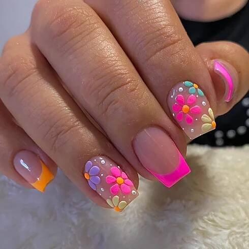 item picture 72pcs french manicure false nails with   shaped   glossy medium sized square box packed nail set handmade tips pink nude color scheme floral striped patterns   for     at home parties weddings casual attire durable easy application   nail art   nail accessories decoration suitable for ladies   dates daily wear handmade   on nail nail   on