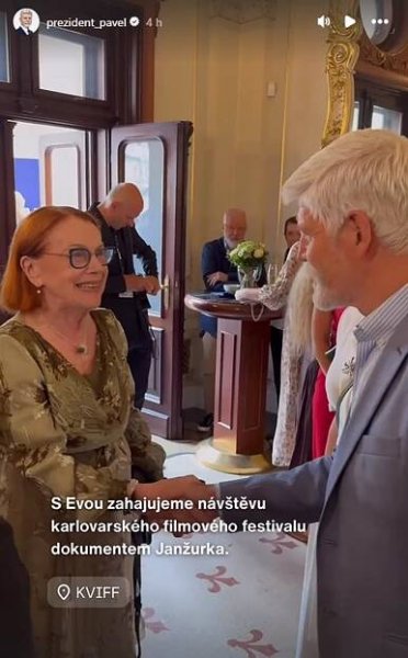 Petr Pavel a Eva Pavlová si karlovarský festival nemohli nechat ujít: Prezidentský pár se setkal s Ivou Janžurovou - Zivot