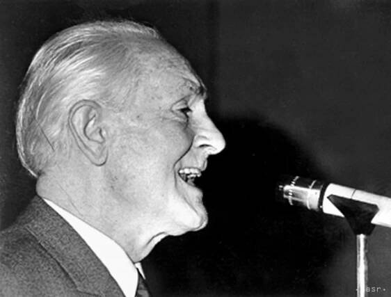 František Krištof Veselý okúzľoval svojím spevom aj šarmom