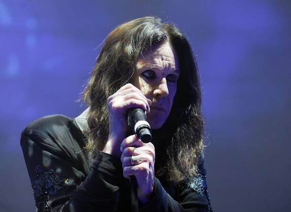 Zemřel Ozzy Osbourne. Legendě britského heavy metalu bylo 76 let
