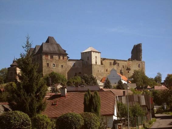 Hrad Lipnice nad Sázavou | Hrady a zámky Lipnice nad Sázavou | NaVylet.cz