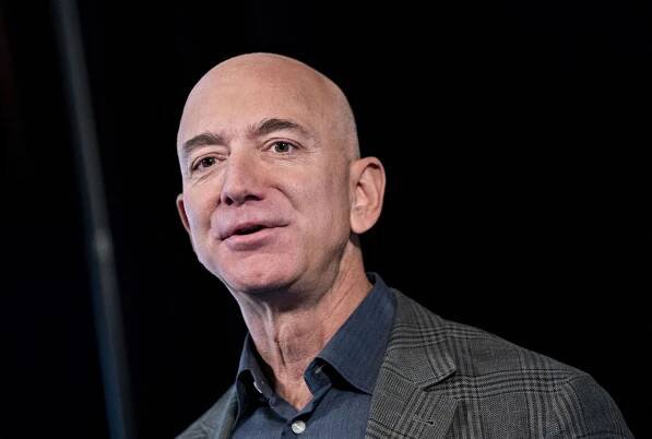 Amazon employees say you should be skeptical of Jeff Bezos’s worker satisfaction stat