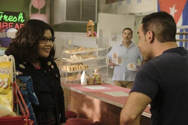 The Baker and the Beauty - Pilot - Z filmu - Belissa Escobedo