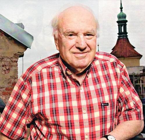 Kdo byl Tom Schrecker? | Gymnázium v Třeboni