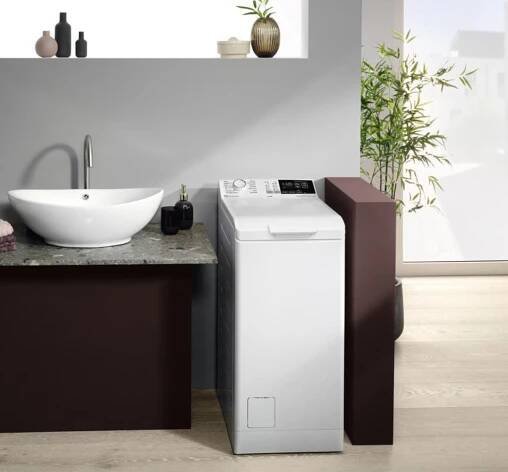 Vrchom plnená práčka Electrolux EW6TN24262C