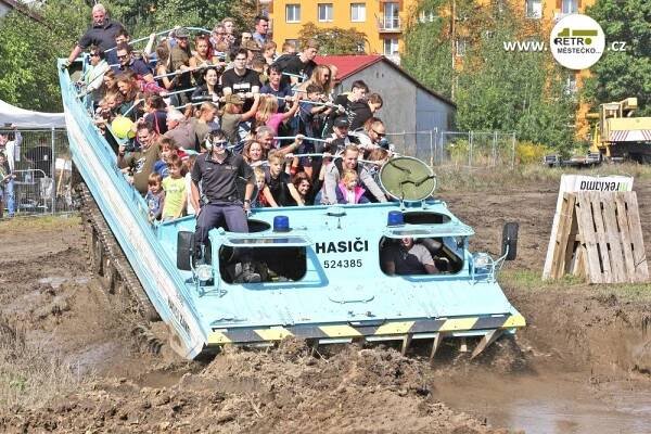 RETROMĚSTEČKO... 2023