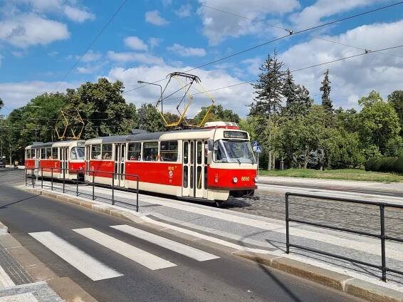 MHD v Praze bude jezdit omezeně do 18. února