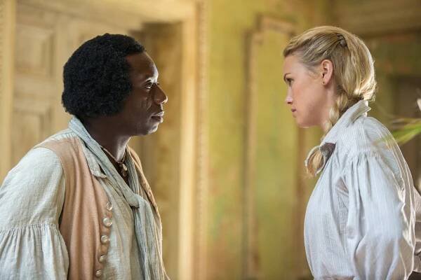 Pod černou vlajkou - Honba začíná - Z filmu - Hakeem Kae-Kazim, Hannah New