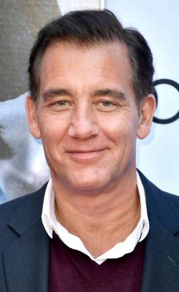 Clive Owen Facts