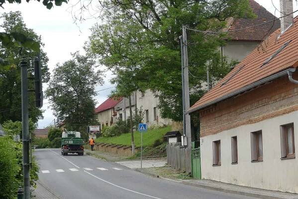 V Panoším Újezdu šetří na výstavbu vodovodu. V plánu jsou jen drobnější akce.