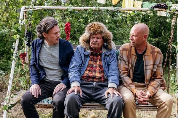 Ville Tiihonen, Heikki Kinnunen, Iikka Forss - Mielensäpahoittajan rakkaustarina - Z filmu