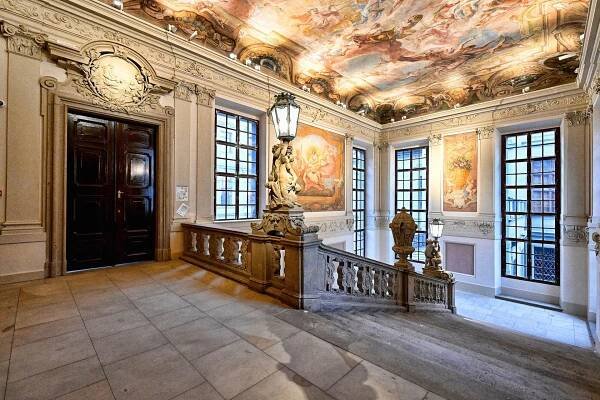 Návštěvníkům se dnes večer otevře barokní Clam-Gallasův palác v Praze - Fotografie 'Otevření Clam-Gallasova paláce po rozsáhlé rekonstrukci. Praha. Kredit: ČTK / Šulová Kateřina'