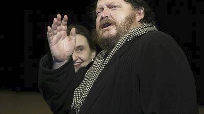 Zemřel herec Radomil Uhlíř (†62), hvězda Pupenda a známý "Sklepák"