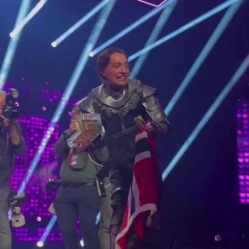 Kyle Alessandro er vinneren av Melodi Grand Prix 2025 – NRK Kultur og underholdning