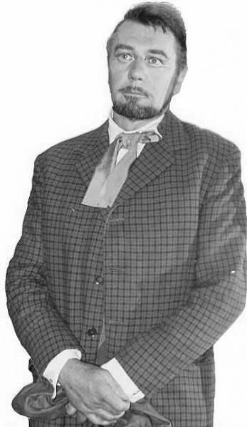 Michael Redgrave - Wikipedia