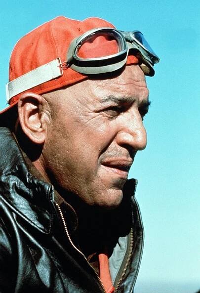 Kozoroh 1 - Z filmu - Telly Savalas