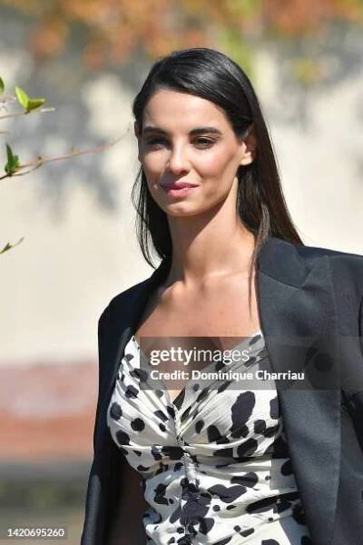 Francesca Chillemi is seen arrivals at the Excelsior pier during the 79th Venice International Film Festival on September 04, 2022 in Venice, Italy.