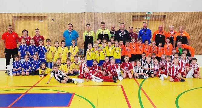 Fotogalerie | Okresní fotbalový svaz Hradec Králové