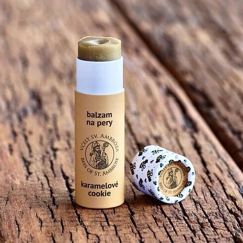balzám na rty - karamelové cookie