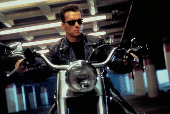 Terminator 2: Judgment Day / Terminátor 2: Den zúčtování (1991) | REFRESHER.cz