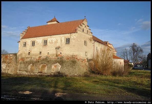 Červená Řečice – fotografie / hrady-zriceniny.cz
