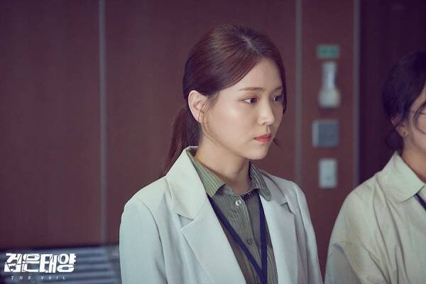 Kim Ji Eun sa vďaka postave agentky spravodajskej služby mnohému naučila - Asianstyle