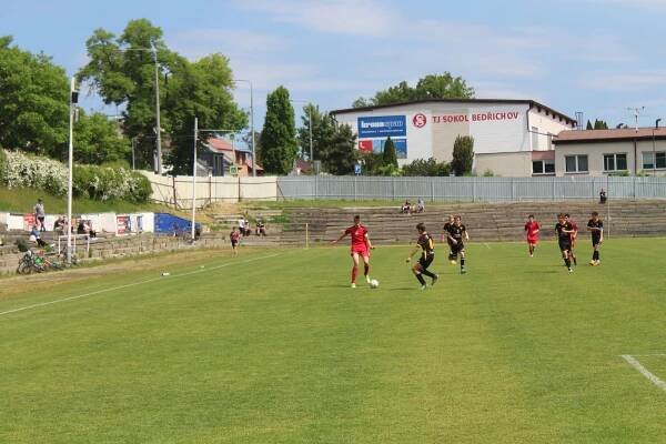 OBRAZEM: Bedřichov slavil postup do divize. Chotěboř postupové skóre neudržela