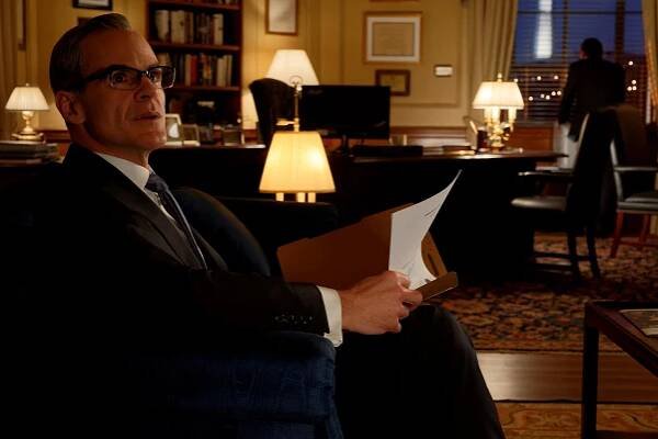 Brendan Gleeson and Michael Kelly Share an Intense FBI Call in Exclusive The Comey Rule Clip