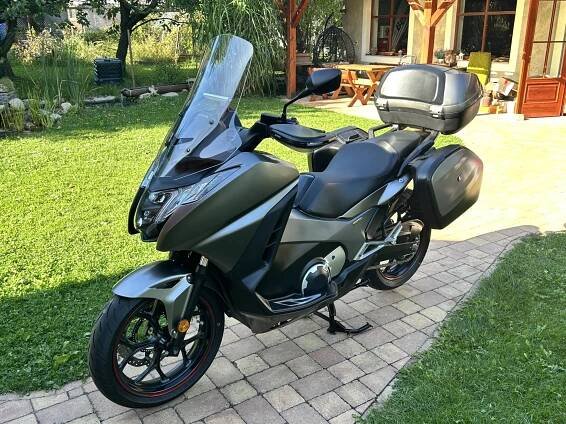 Honda NC 750D Integra ABS - Obrázek 9