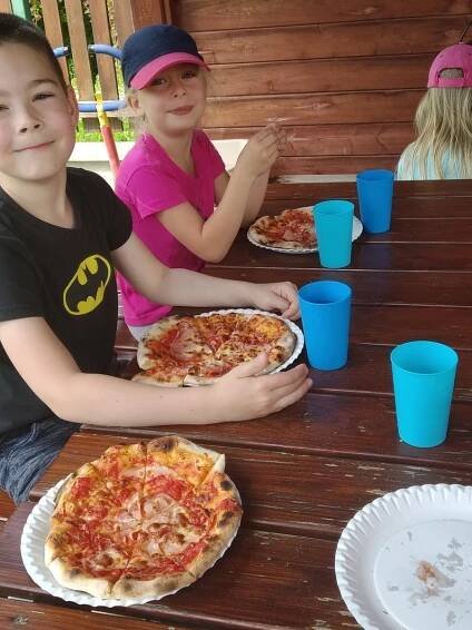 Jak Sluníčka pekla pizzu | Základní a Mateřská škola Stráž nad Nisou