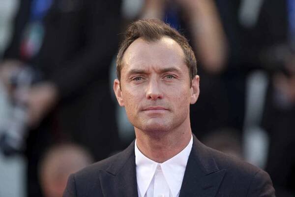 Jude Law je považovaný za jednoho z nejhezčích hollywoodských herců.