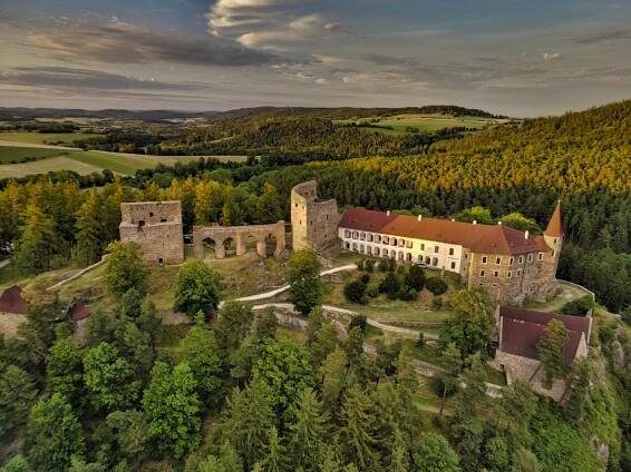 Hrad Velhartice – tip na výlet | Vyletnik.cz