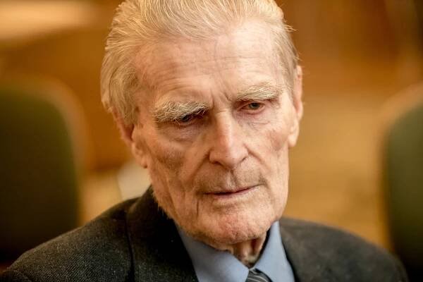 Zemřel Robert Kvaček. Uznávanému historikovi bylo 91 let